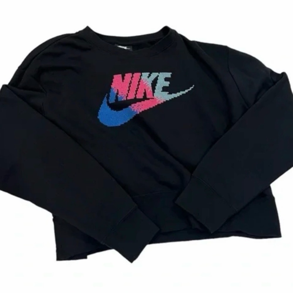 Nike Women's Black cropped crew neck sweatshirt, XS